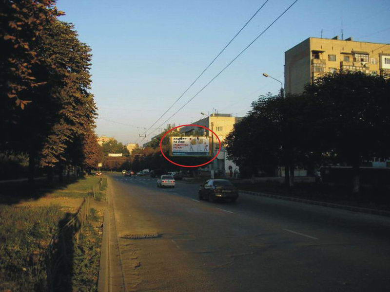 Билборд/Щит, Черновцы, Скальда (Комарова), 27 Торговий центр