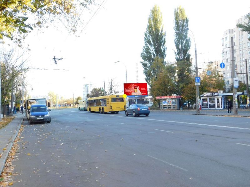 Билборд/Щит, Киев, Свободи пр-т 17, до Правди пр-т, в центр