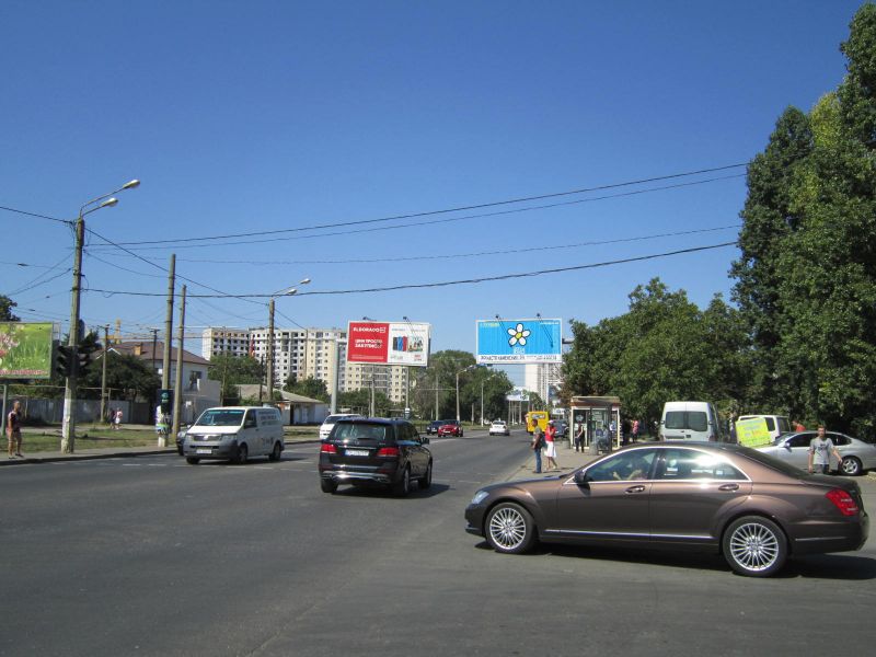 Роллер/Призматрон, Одесса, 5 ст. Люстдорфської дороги. - вул. Китобійна 110 (в місто правий призма)