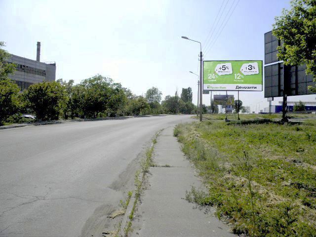 Білборд/Щит, Кривий Ріг, Бикова вул., 31, (ТЦ "МЕТРО"), в'їзд на стоянку ТЦ "МЕТРО"