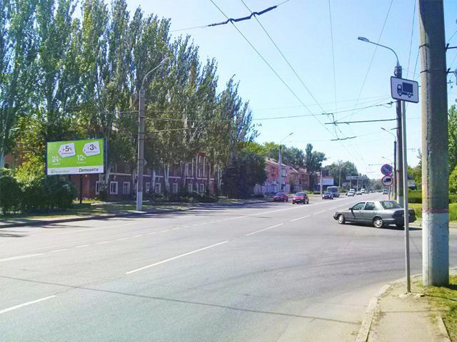 Білборд/Щит, Кривий Ріг, Дніпровське шосе вул., 24, (на автовокзал),  на пл. Маяковського