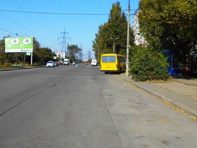 Білборд/Щит, Кривий Ріг, Водоп'янова вул., 5, (ресторан "Абсолют"),  до Східний-2,3