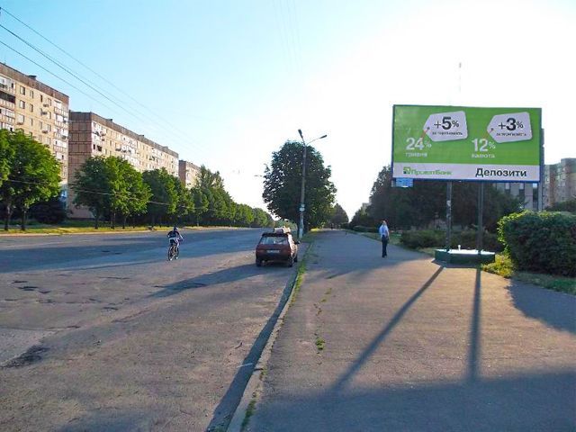 Білборд/Щит, Кривий Ріг, Колачевського вул., 1б, (ТЦ "Rainford"),  к Тернам