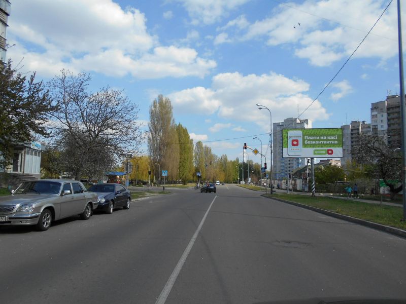 Білборд/Щит, Бровари, м.Бровари, вул.Грушевського, 15-А, (світлофор, перетин з вул.Н.Сотні)