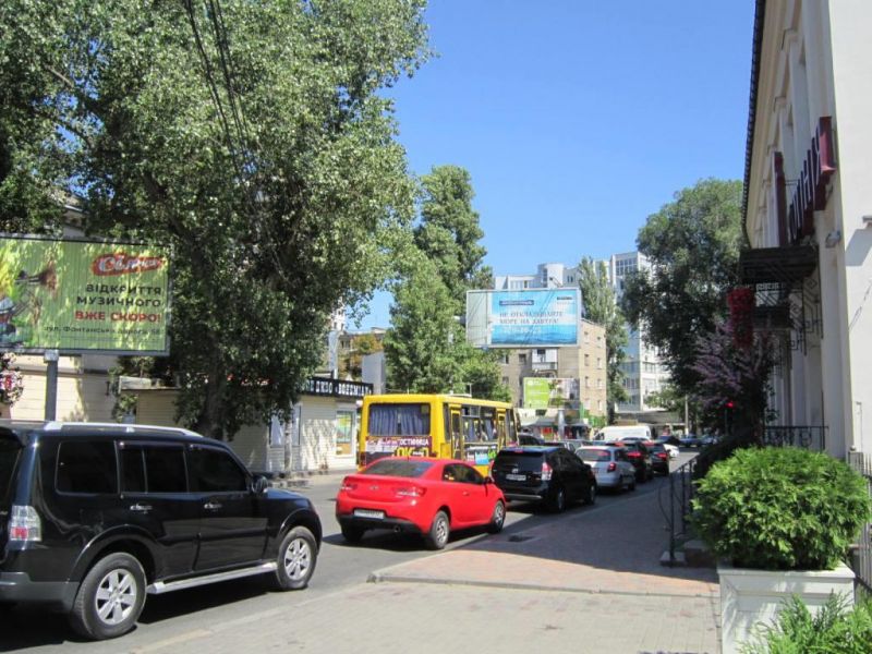 Роллер/Призматрон, Одесса, вул. Чубаївська, 1/7 (навпроти) - 7-а ст. В. Фонтану (призма)