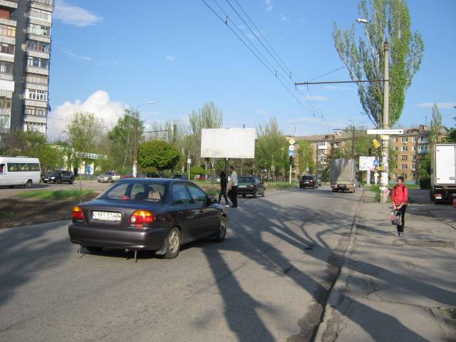 Білборд/Щит, Запоріжжя, 062_Парамонова д 10 / ул Комарова  (по догоге на космос)