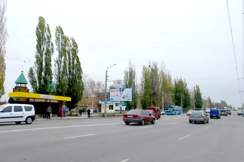 Билборд/Щит, Полтава, вул. М.Бірюзова /зуп. «11 школа»/ білборд