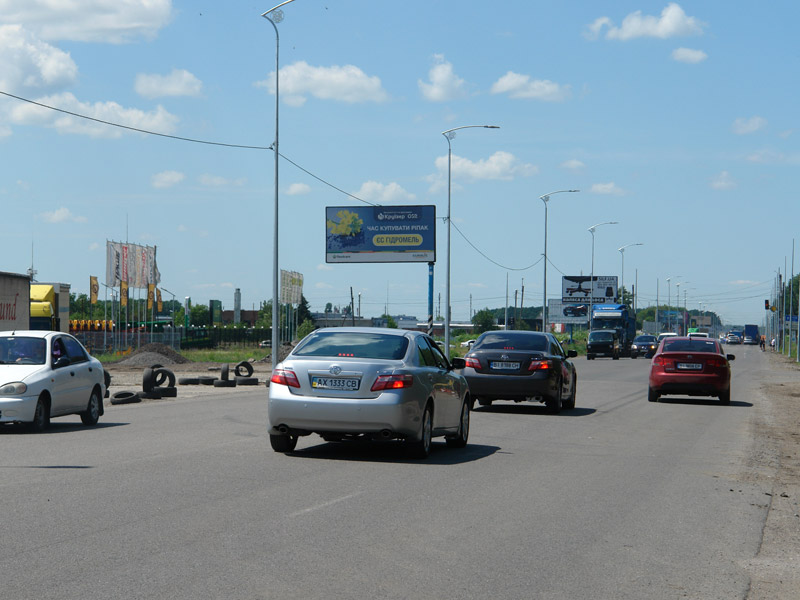 Билборд/Щит, Полтава, вул. Київське шосе / вул. Алмазна (на Київ) білборд