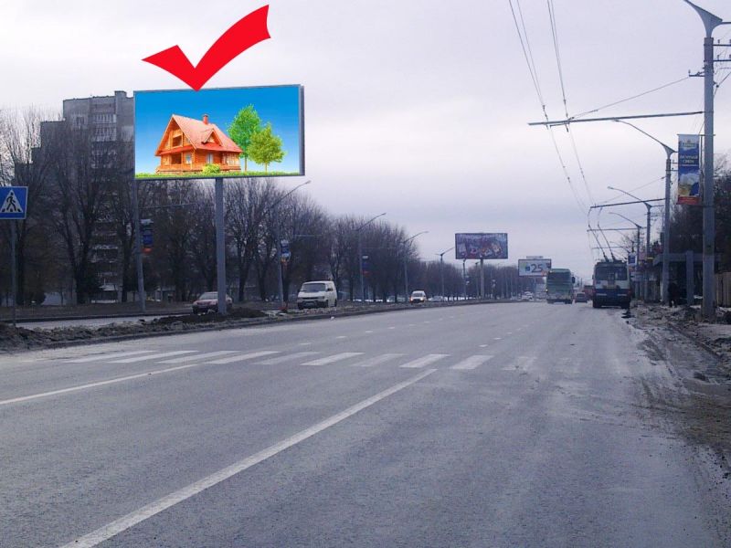 Билборд/Щит, Львов, вул.Стрийська 262, біля комплексу Формула Краси, з центру