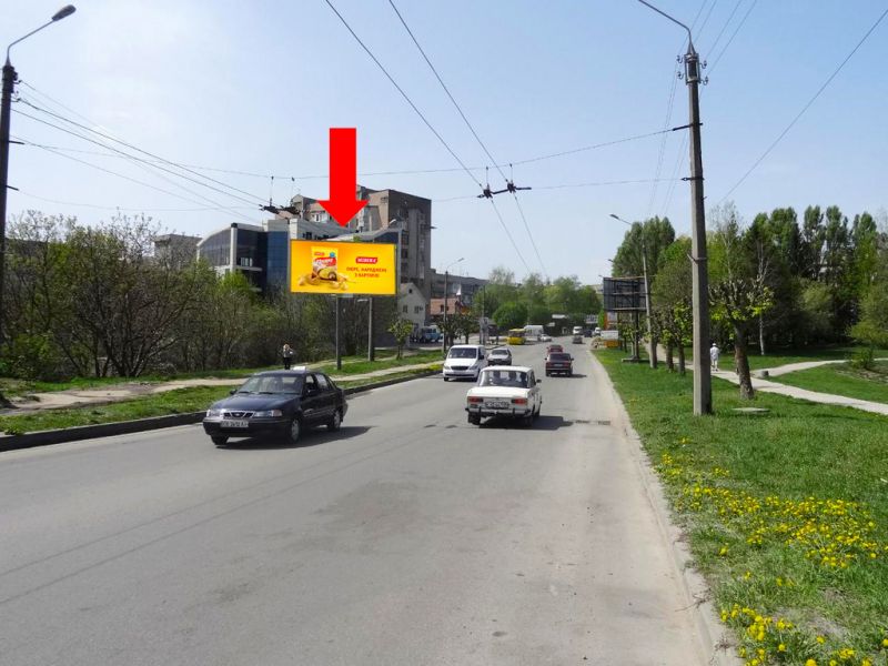 Билборд/Щит, Черновцы, Комарова вул. / Парковий проїзд, в бік Героїв Майдану вул. (кол. Червоноармійська вул.)