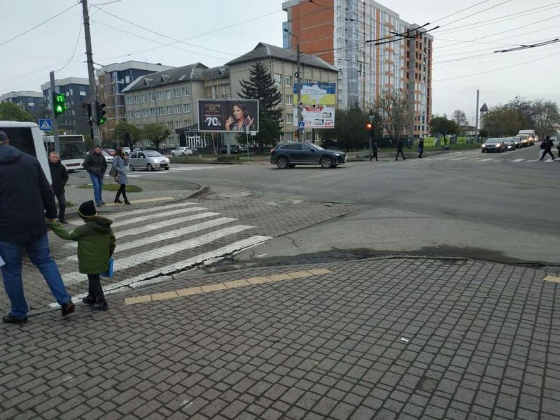 Ролер/Призматрон, Івано-Франківськ, Коновальця, Бандери, Ребета, Європейська площа