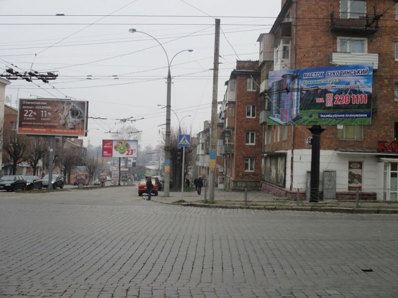 Билборд/Щит, Черновцы, на розі вул. Головної, 189 та проспекту Незалежності