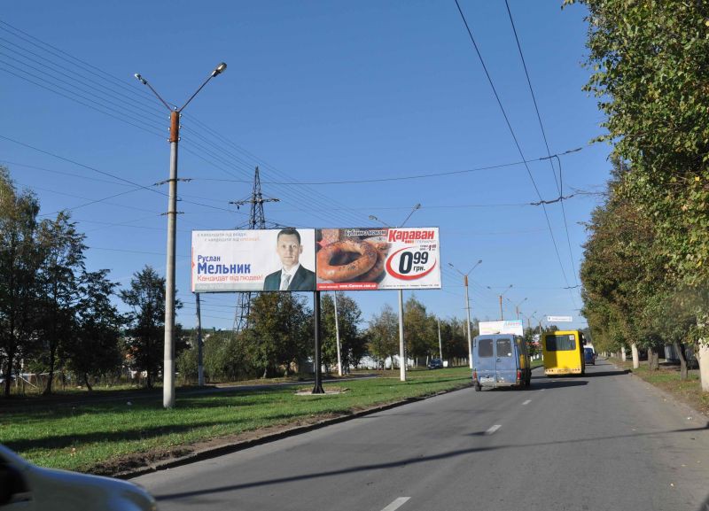 Билборд/Щит, Черновцы, вул.Калинівська (розділова смуга)