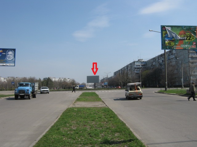 Білборд/Щит, Запоріжжя, 175-3_Заднепровская прЮбилейный на кольце (на лево АТБ, на право Сильпо, Комп всесвит)