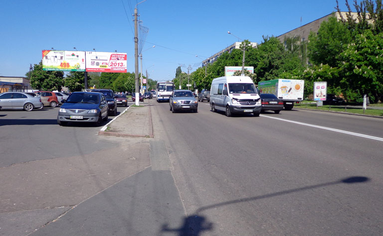 Билборд/Щит, Киев, Бориспіль вул.Київський шлях (В) правий /АТБ,ринок Зоряний - на Київ (тільки для вініла 6х3 (видиме поле)