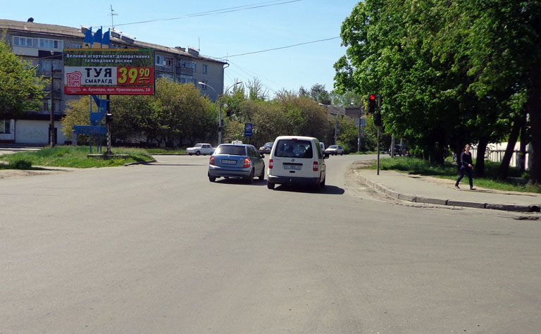 Билборд/Щит, Киев, Бровари вул Олега Онікієнка,22 (колишня вул.Кутузова)/вул.Сергія Маскаленка (колишня вул.Красовського) (В)