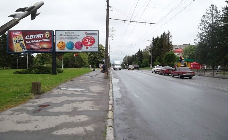 Білборд/Щит, Київ, просп.Степана Бандери (В) - правий