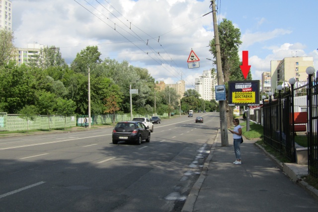 Скролл/Ситиборд, Киев, Юрія Іллєнка (Мельникова вул.) вул., 89а (АЗС "Shell", Сільпо), в напрямку ст.метро Лук'янівка
