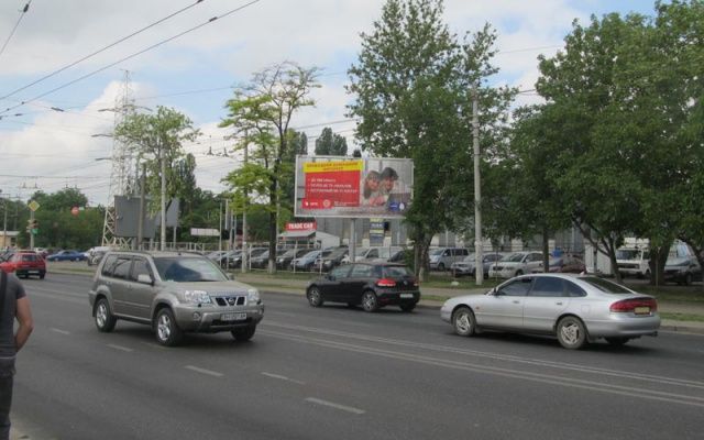 Роллер/Призматрон, Одесса, Інглезі вул. - Космонавта Комарова вул., 12 (правий)