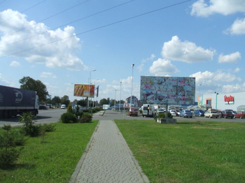 Билборд/Щит, Мукачево, вул.Матросова (біля супермаркету)
