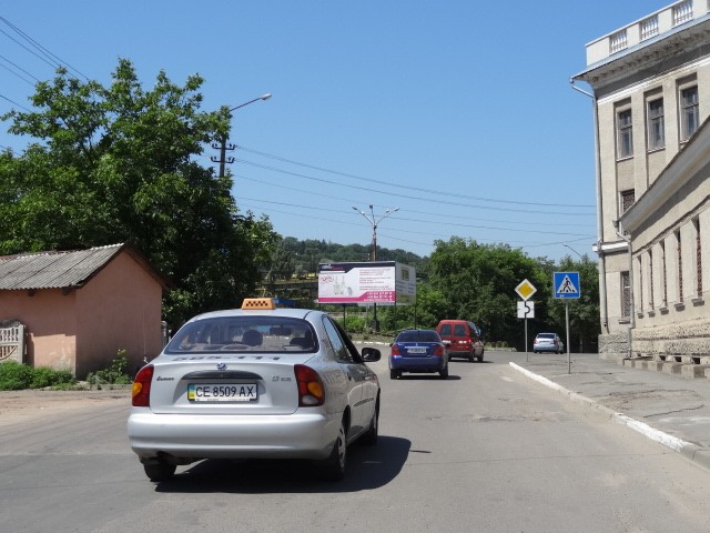 Билборд/Щит, Черновцы, кільце вул. Севастопільська -- вул. Нікопольська -- вул. Прутська