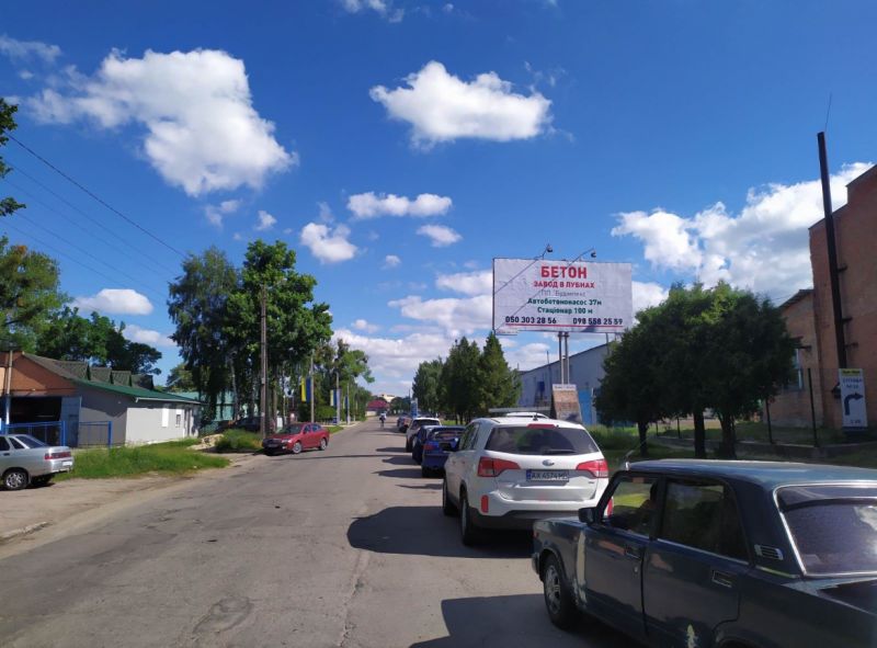 Билборд/Щит, Лубны, вул. Драгоманова, 33-В (поряд СТО, 2 заправки, продуктова база, маркет будматеріалів)