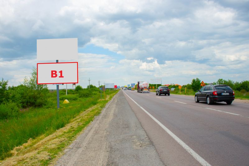 Билборд/Щит, Трассы, М-10 Західний обхід м. Львова , км 13+600, праворуч, між гот. Панська Гора та ТРЦ King Cross Leopolis в сторону ТРЦ King Cross Leopolis (нижній)