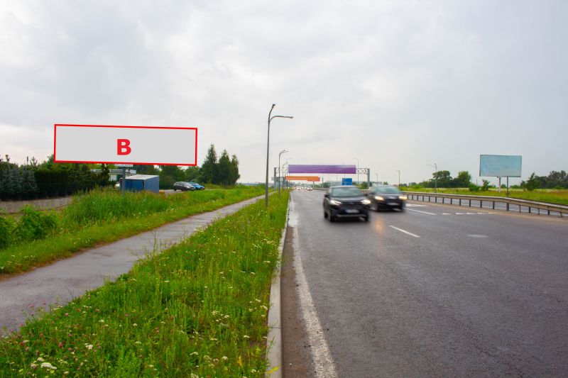 Білборд/Щит, Траси, Т-14-16 Львів-Пустомити-Меденичі, км 7+560, ліворуч, вул. Кульпарківська, біля заправки SOCAR в сторону Сокільник