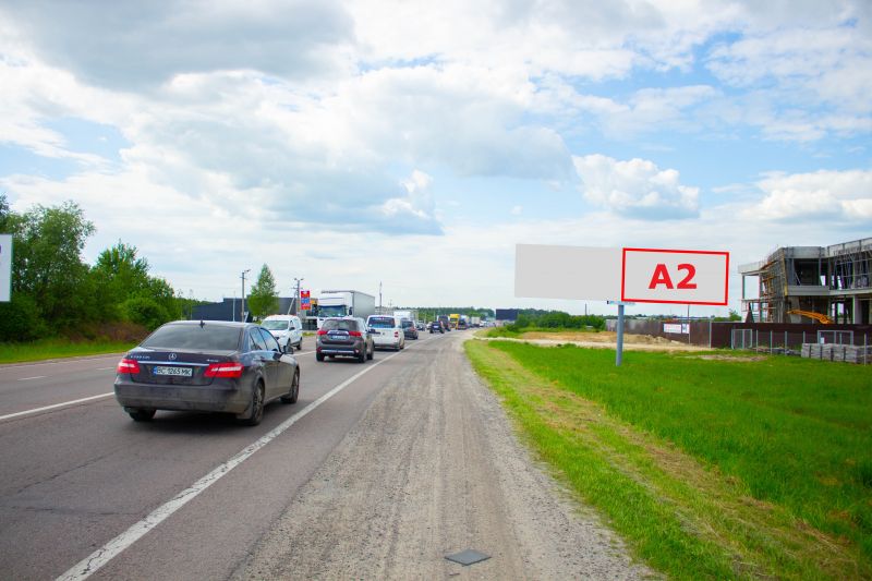 Билборд/Щит, Трассы, М-10 Західний обхід м. Львова , км. 9+000, ліворуч, Обїздна М-10, Західний обхід м. Львів,  с.Скнилів в сторону МETRO (правий)