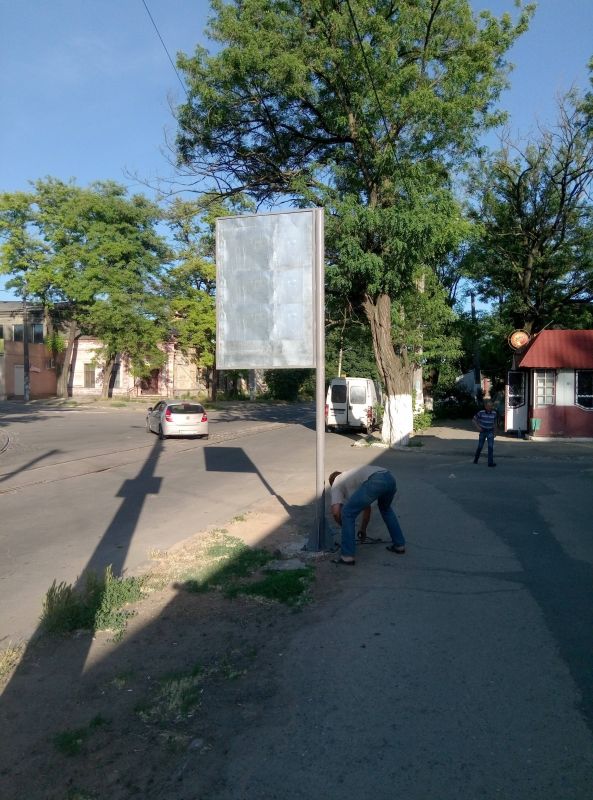 Сітілайт, Миколаїв, пересечение ул.6-я Слободская и ул.1-я Военная