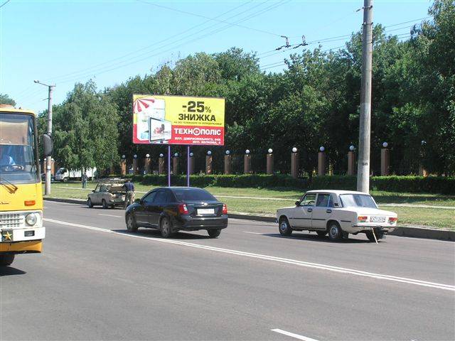 Билборд/Щит, Кропивницкий, вул. Євгенія Тельнова (пр-т.Правди)