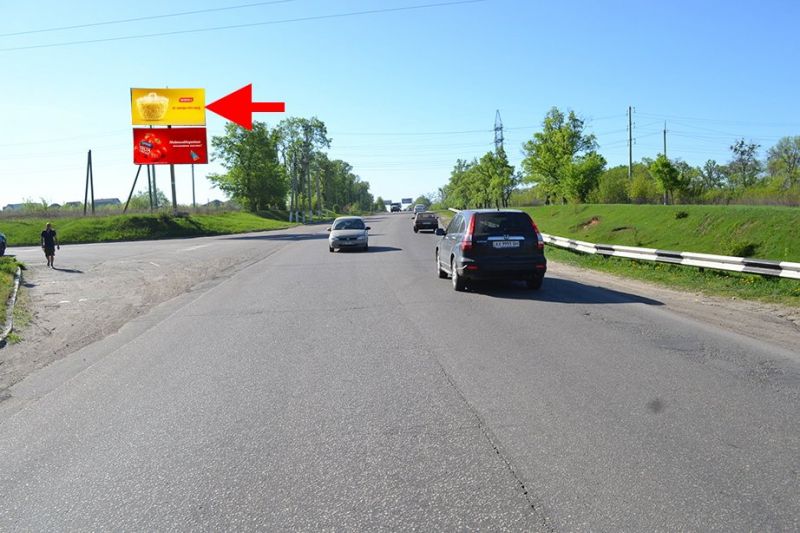 Билборд/Щит, Дергачи, Дергачі-вул. Залізнична біля фабрики "Амкор"-у бік Харкова-верх