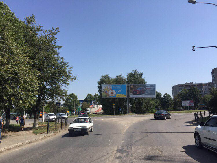 Роллер/Призматрон, Ивано-Франковск, Мазепи  Крихівецька кільце правий