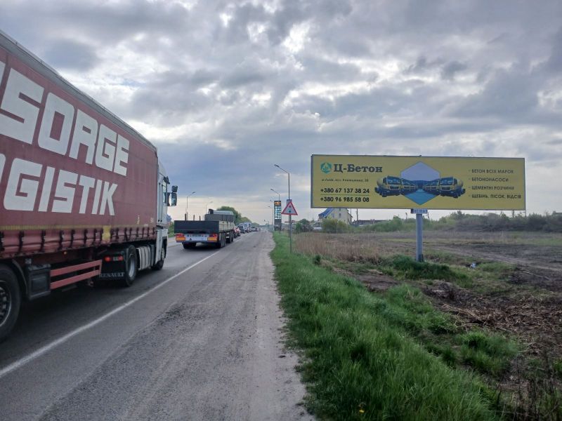 Билборд/Щит, Трассы, М-10, Західний обхід м.Львова, км 9+500 (готель Галіція, АЗС БРСМ)