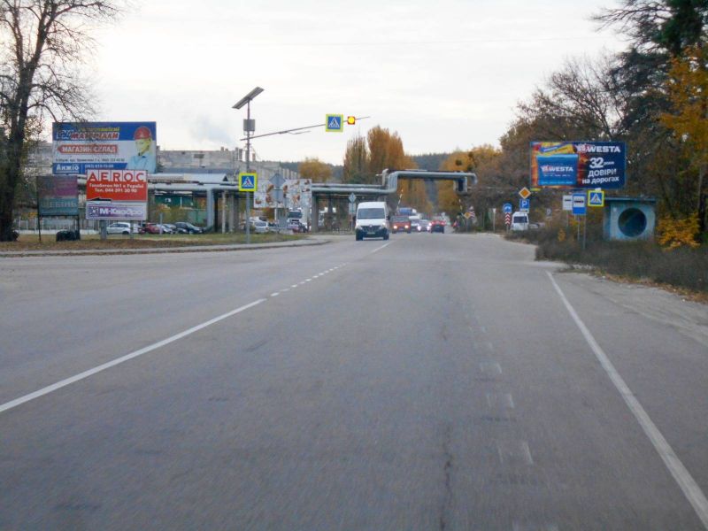 Билборд/Щит, Обухов, м. Обухів, вул. Промислова, через 50м після повороту до заводу пористих матеріалів "АЕРОК", через 180м після АЗС Укрнафта