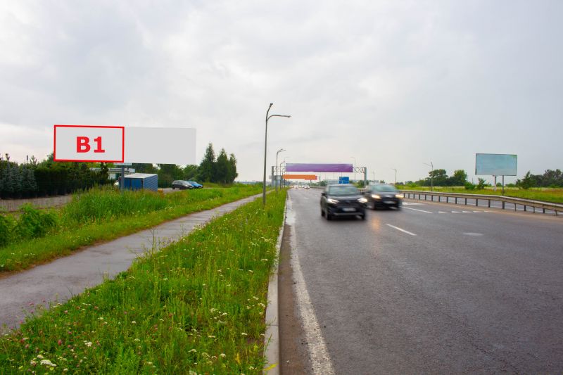 Білборд/Щит, Траси, Т-14-16 Львів-Пустомити-Меденичі, км 7+560, ліворуч, вул. Кульпарківська, біля заправки SOCAR в сторону Сокільник (лівий)