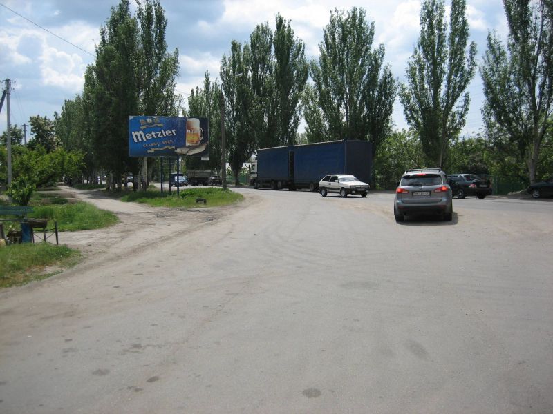 Білборд/Щит, Мелітополь, ул. Ломоносовa,  348                                          (Лукоил)