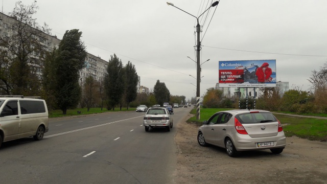 Билборд/Щит, Мелитополь, вул. Воїнів-Інтернаціоналістів перехрестя з                              вул. Ярослава Мудрого, магістраль