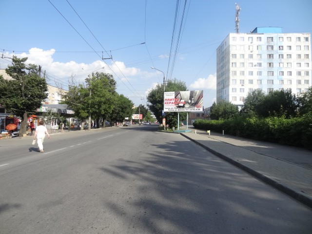 Билборд/Щит, Черновцы, вул. Руська, 248 біля ТЦ Екватор