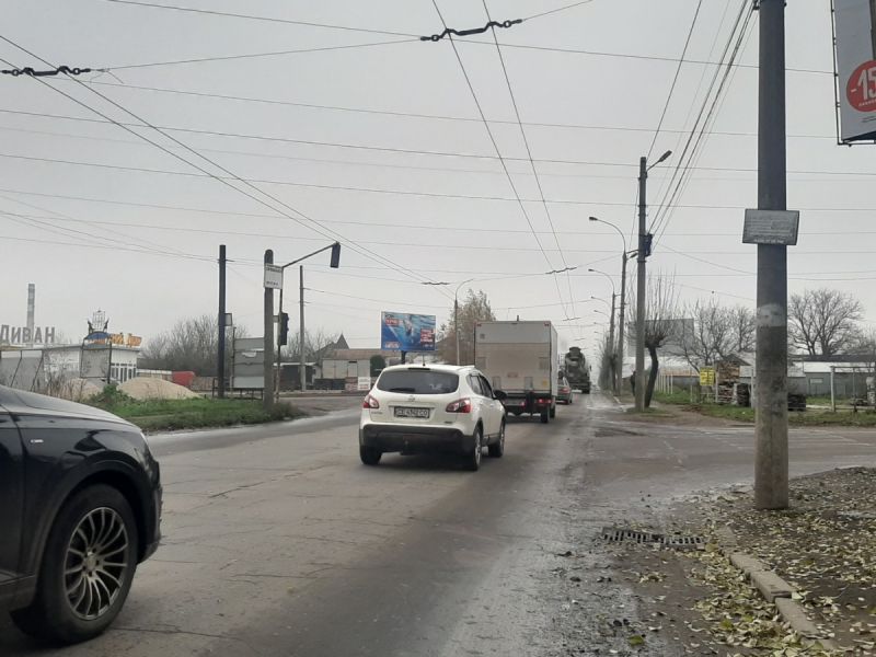 Билборд/Щит, Черновцы, вул. Хотинська-Енергетична, Епіцентр , перехрестя, світлофор