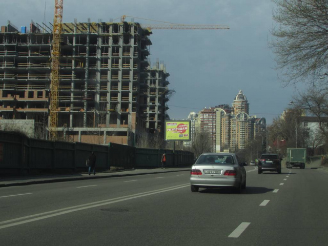 Скролл/Ситиборд, Киев, Старонаводницька, 47 (навпроти)