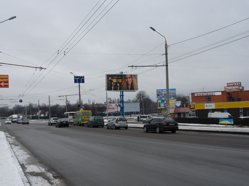 Роллер/Призматрон, Полтава, вул. В.Тирновська / вул.Ковпака (ТРЦ "Екватор") призматрон