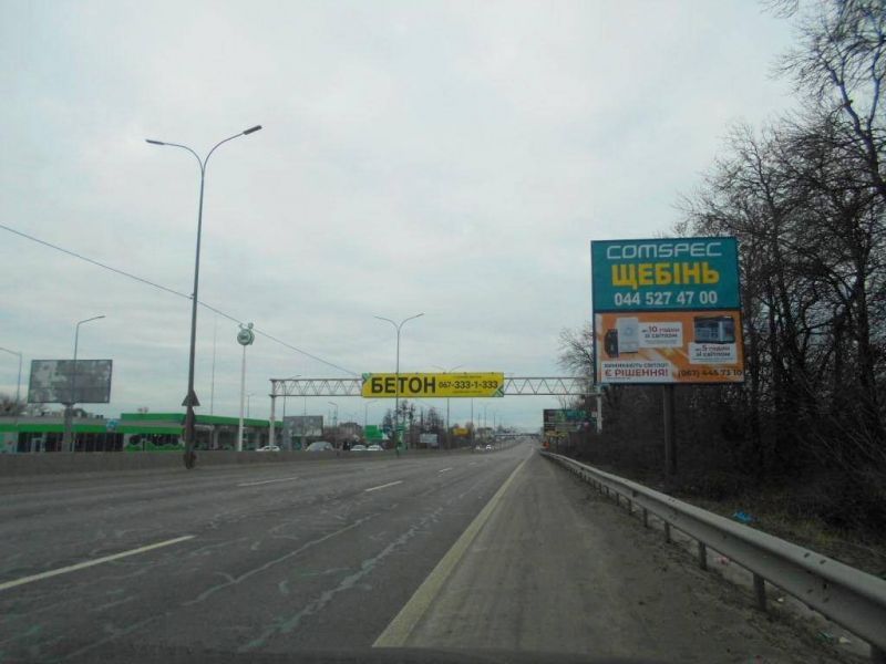 Билборд/Щит, Трассы, с. Чабани, траса М-05 Київ-Одеса, км 15+960 право, через 580м після АЗС ОККО, за 370м до АЗС Marshal, низ