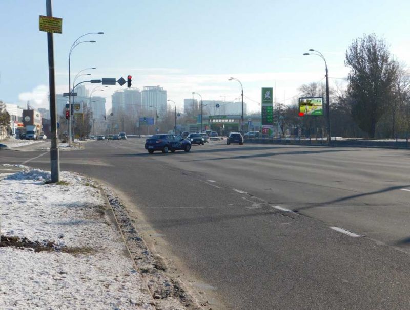 Скролл/Ситиборд, Киев, Дніпровська набережна/ вул. Здолбунівська, на світлофорі біля АЗС "OKKO"