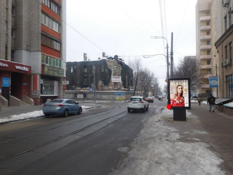 Скрол/Сітілайт, Київ, Межигірська вул. 34, рух в напрямку вул. Щекавицька