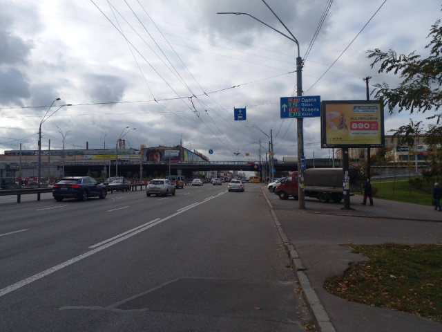 Скрол/Сітіборд, Київ, Берестейський (Перемоги) пр-кт,46  (за 150 метрів до м.Шулявська)