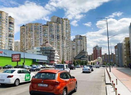 Скрол/Сітіборд, Київ, Дніпровська наб., 17а