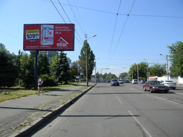 Білборд/Щит, Київ, Відрадний просп., навпроти буд. 40 (Сільпо, АЗС Wog, ЖК Фундамент, ресторан Сито-П'яно Італьяно), в напрямку Академіка Корольова просп