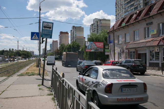 Білборд/Щит, Київ, Автозаводська вул., 83 (ЖК "Бережанський, Аптека 36,6), в напрямку Івашкевича Ярослава вул