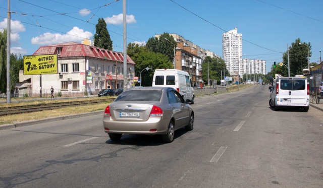 Білборд/Щит, Київ, Автозаводська вул., 83 (ЖК "Бережанський, Аптека 36,6), в напрямку Полярна вул